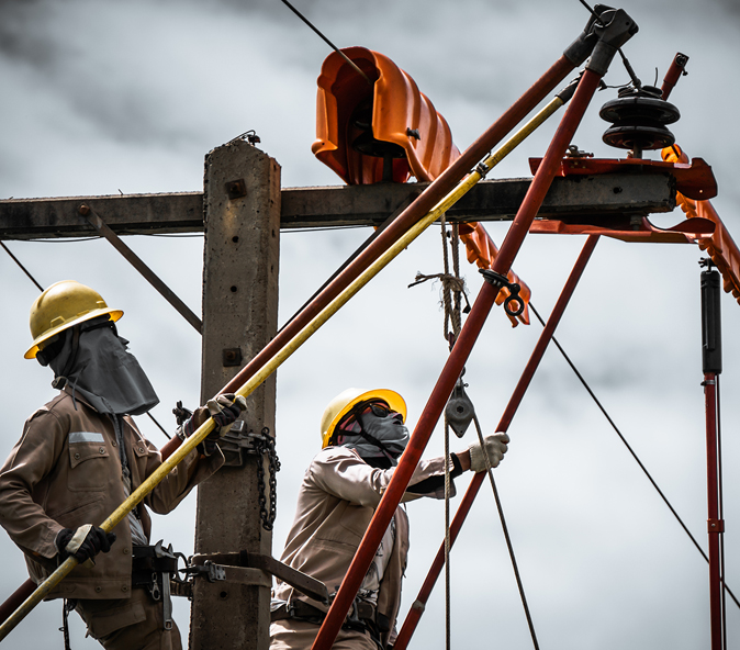 LINEMEN AND OTHERS